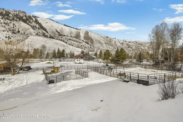 $1,250,000 | 12235 South Palmer Creek Drive, Jackson, WY 83001