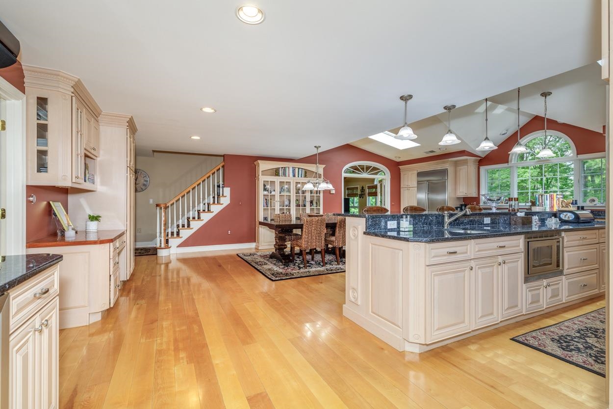 3 Aberdeen Street Windham, NH 03087 - Photo 16 of 57