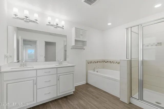 $495,000 | 5119 Oak Bend Avenue, Jacksonville, FL 32257