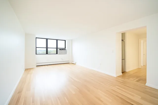 $5,550 | 301 West 110th Street, Unit 9H | Harlem