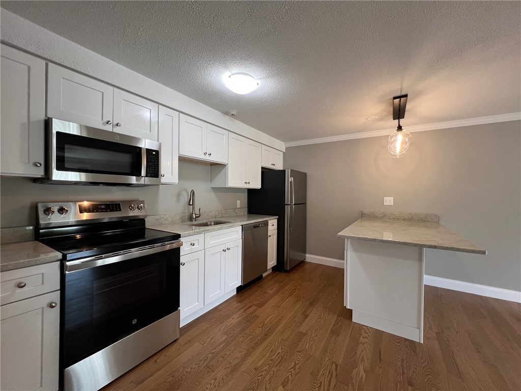 1371 Mendon Road, Unit 15 Woonsocket, RI 02895 - Photo 2 of 18