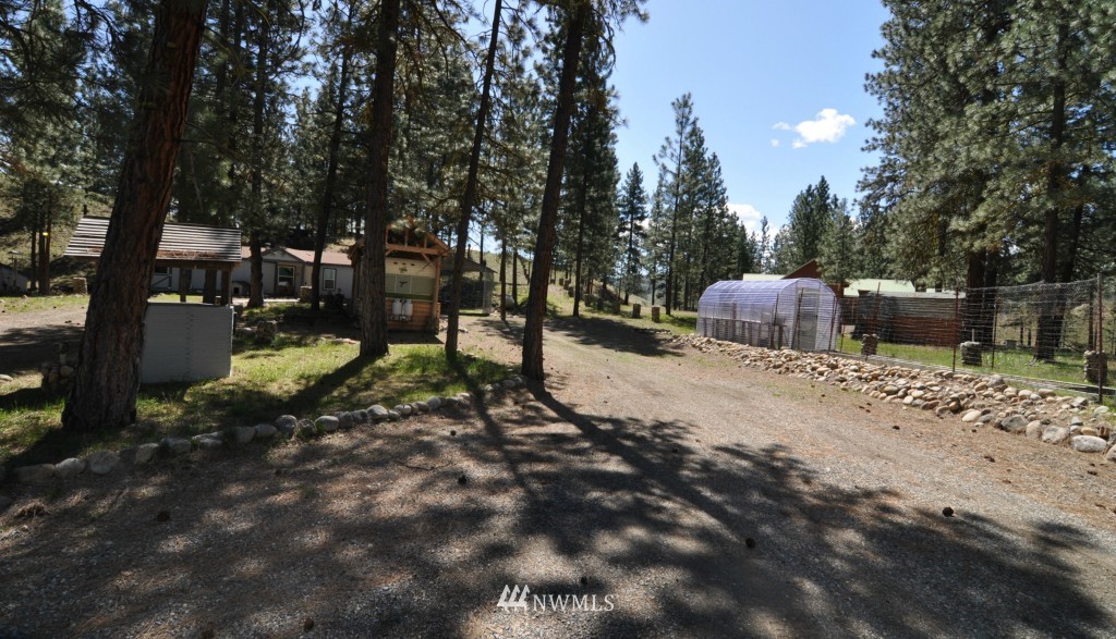 14 Butterweed Road Winthrop, WA 98862 - Photo 5 of 25 Gallery Image 5