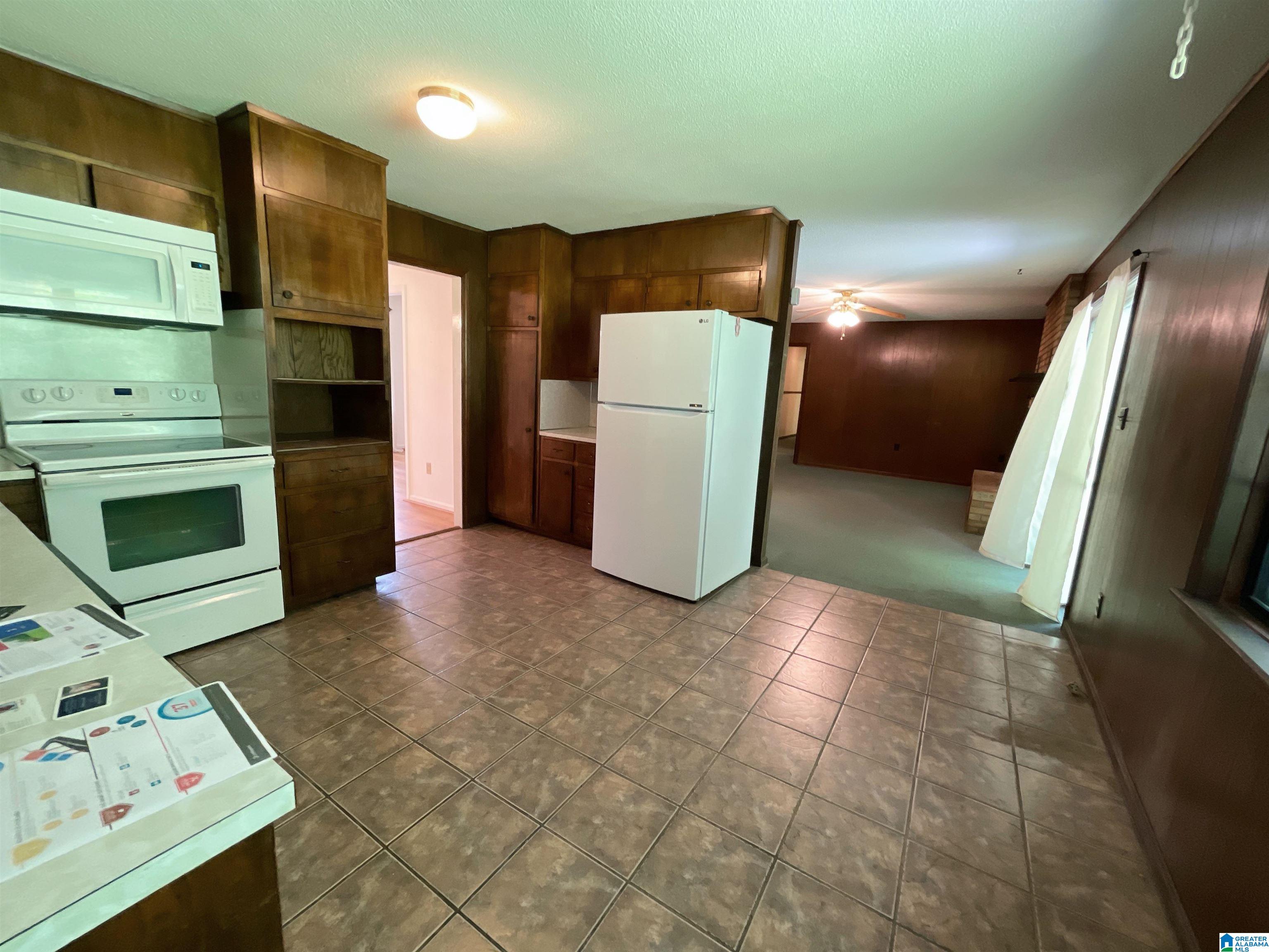1036 2nd Street Northeast Alabaster, AL 35007 - Photo 13 of 28 Gallery Image 13