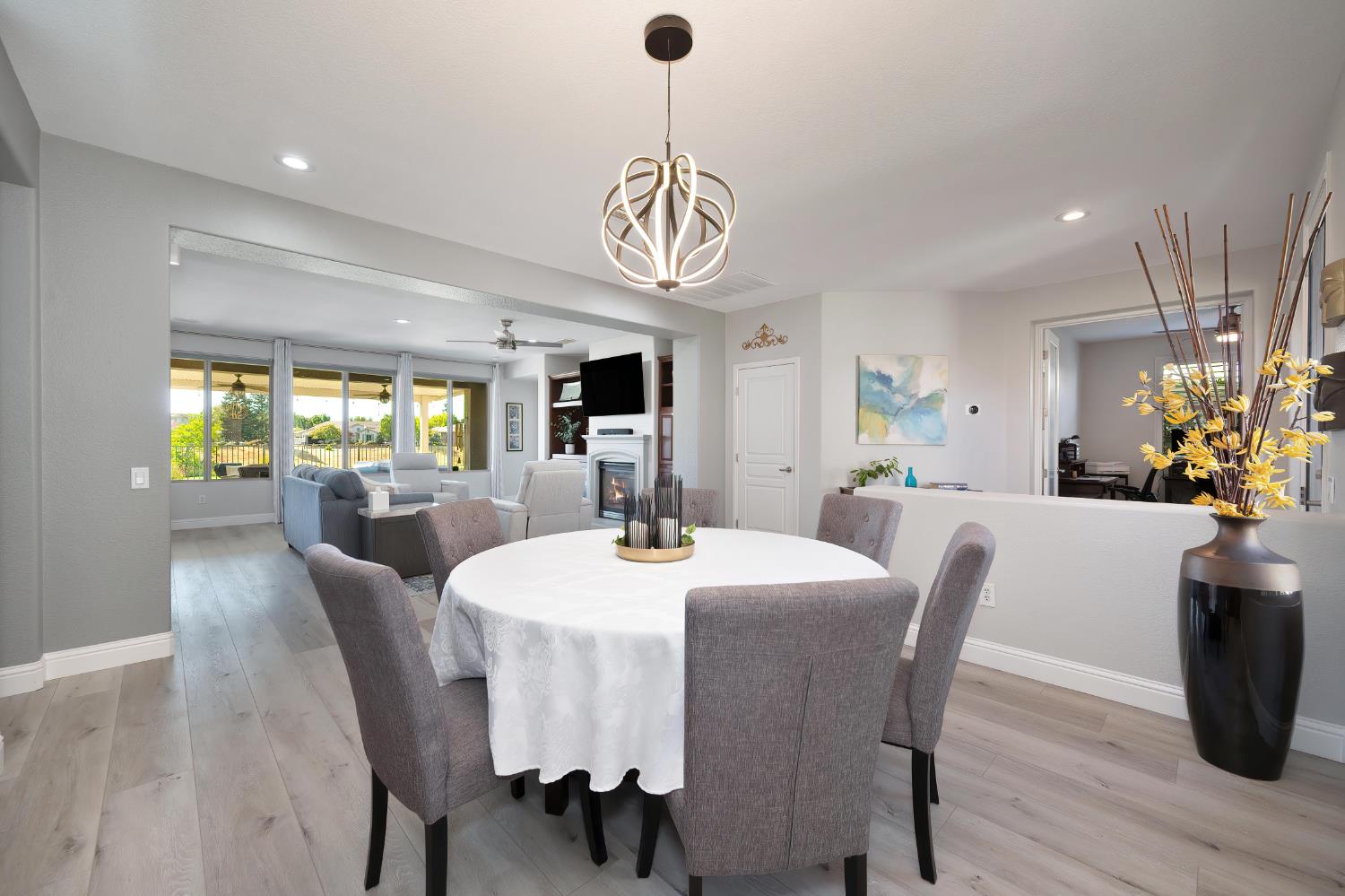 561 Rustic Ranch Lane Lincoln, CA 95648 - Photo 12 of 48 New and Modern light fixtures