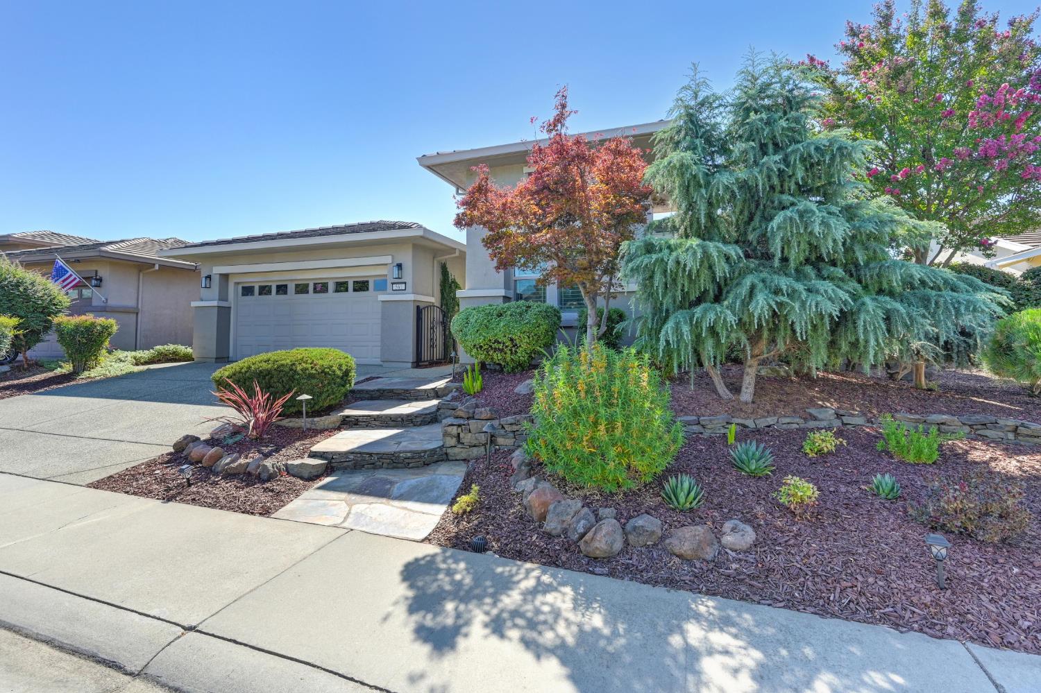 561 Rustic Ranch Lane Lincoln, CA 95648 - Photo 40 of 48 Gated entry courtyard