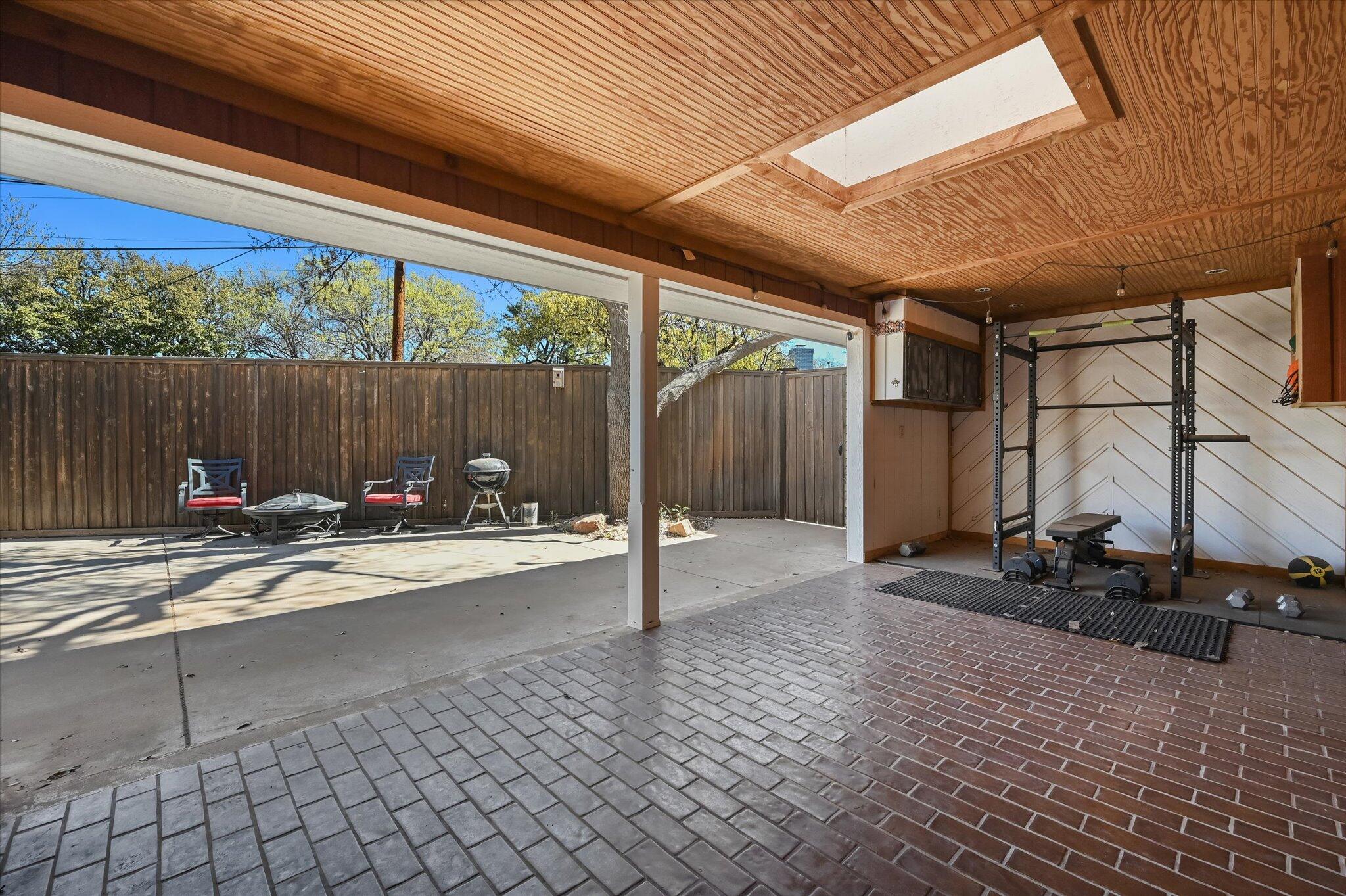 3706 66th Street Lubbock, TX 79413 - Photo 27 of 30 3706 66th - Covered Patio