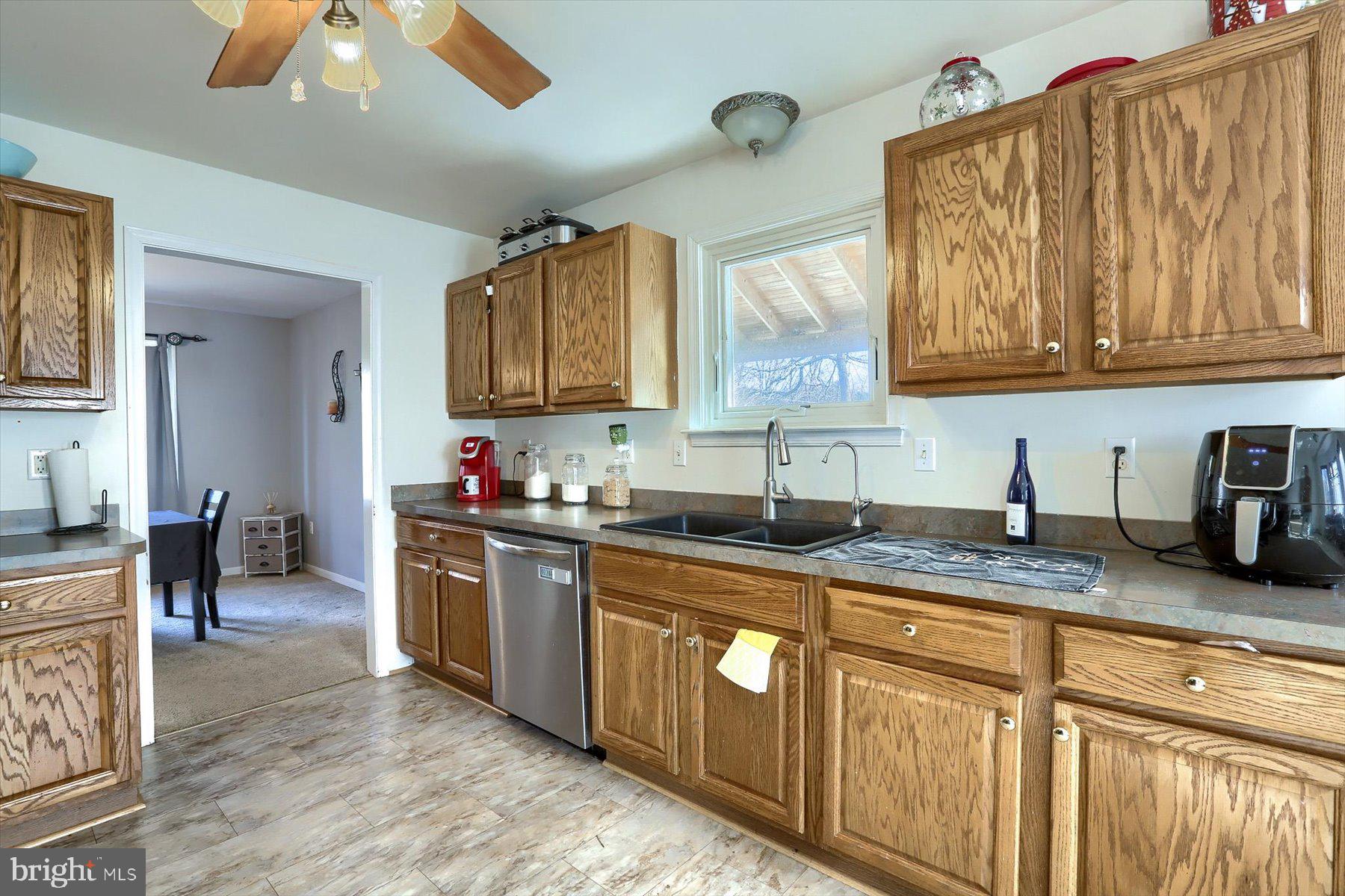 240 Eden Road Etters, PA 17319 - Photo 11 of 31 Gallery Image 11