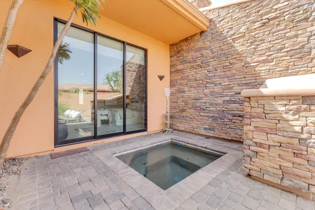 $985,000 | 50050 Camino Privado, La Quinta, CA 92253