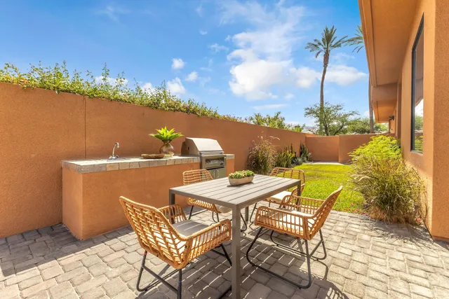 $985,000 | 50050 Camino Privado, La Quinta, CA 92253