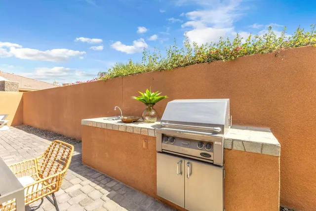 $985,000 | 50050 Camino Privado, La Quinta, CA 92253