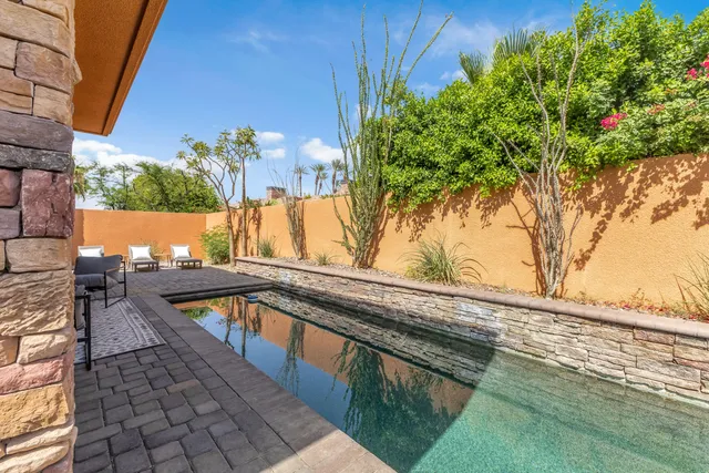 $985,000 | 50050 Camino Privado, La Quinta, CA 92253