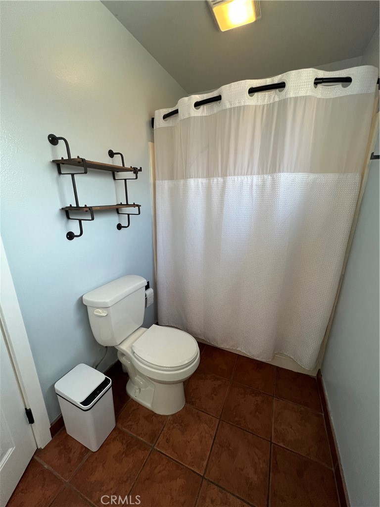 22781 Running Rabbit Court Canyon Lake, CA 92587 - Photo 23 of 41