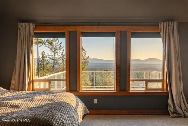 $1,499,000 | 24079 North McKenzie Drive, Rathdrum, ID 83858