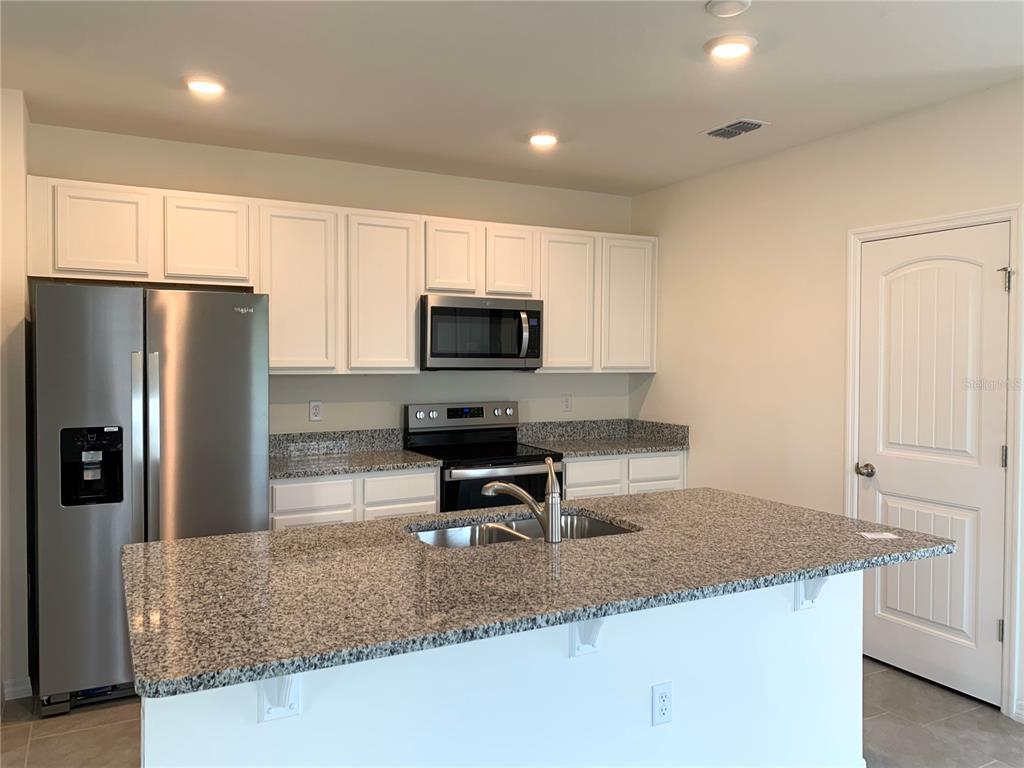 13274 Pontoon Road Winter Garden, FL 34787 - Photo 13 of 37