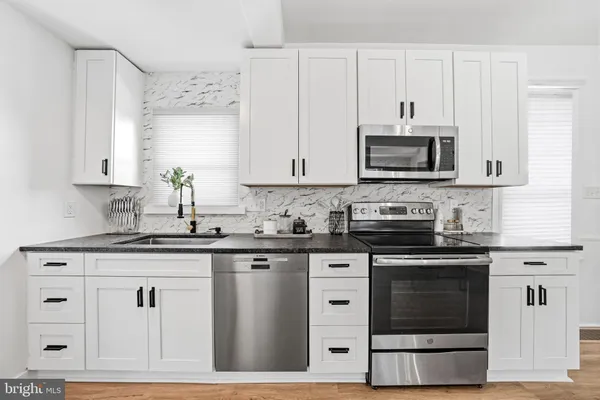 $740,000 | 129 South Church Street, Moorestown, NJ 08057