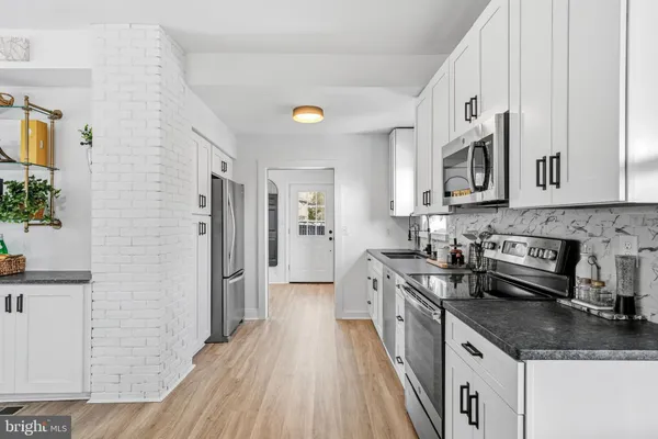 $740,000 | 129 South Church Street, Moorestown, NJ 08057