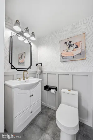 $740,000 | 129 South Church Street, Moorestown, NJ 08057