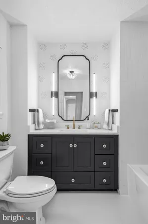 $740,000 | 129 South Church Street, Moorestown, NJ 08057