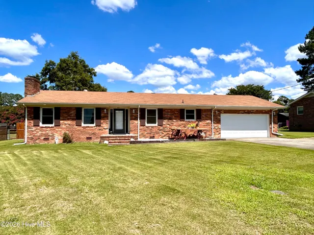 $217,000 | 505 West Church Street, Pikeville, NC 27863