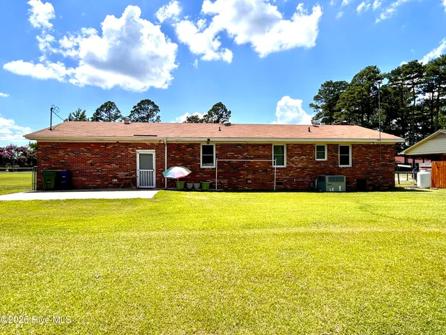 $217,000 | 505 West Church Street, Pikeville, NC 27863