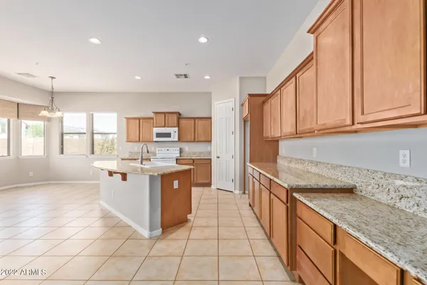 $2,700 | 13582 South 184th Avenue, Goodyear, AZ 85338
