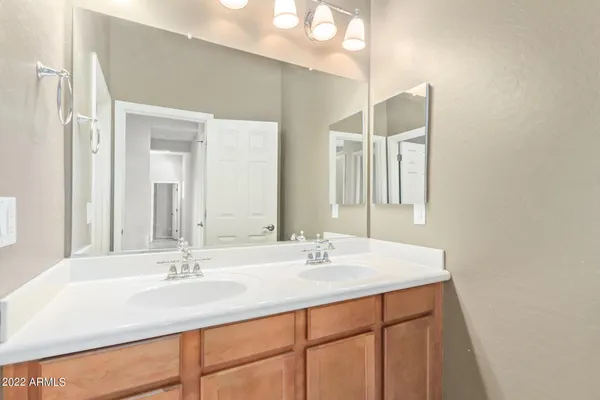 $2,700 | 13582 South 184th Avenue, Goodyear, AZ 85338