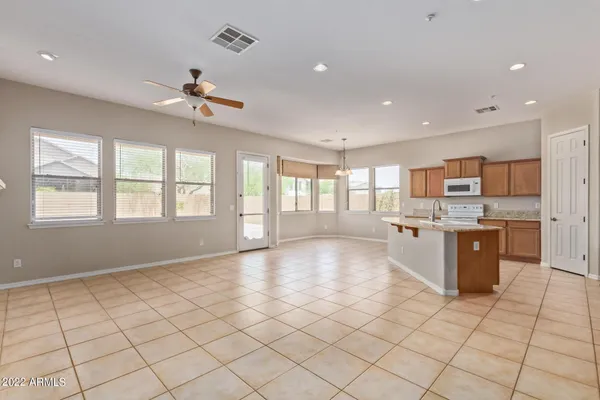 $2,700 | 13582 South 184th Avenue, Goodyear, AZ 85338