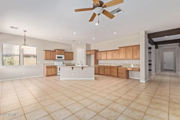 $2,800 | 13582 South 184th Avenue, Goodyear, AZ 85338