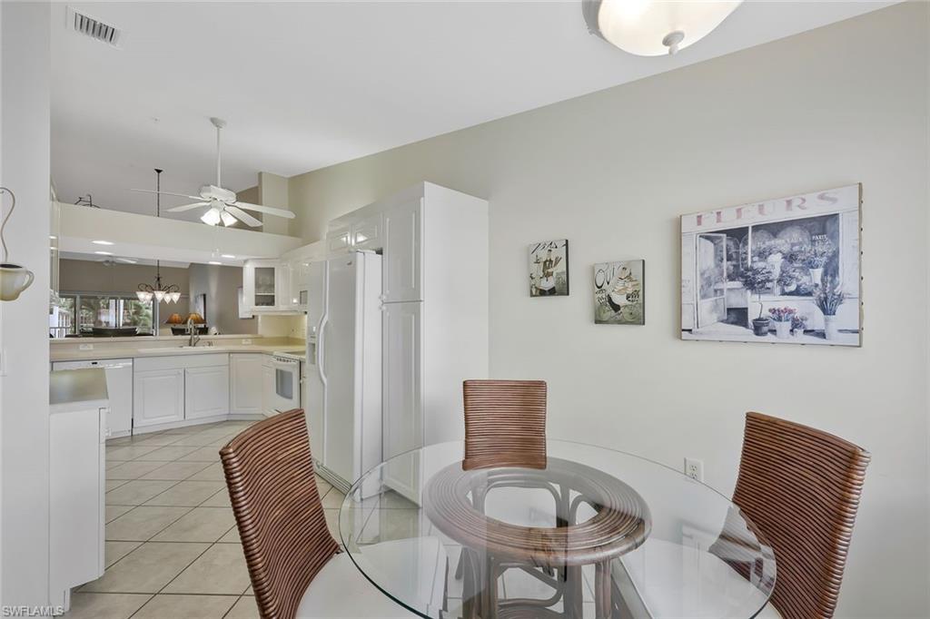 2395 Bayou Lane, Unit 7304 Naples, FL 34112 - Photo 7 of 27 BREAKFAST AREA