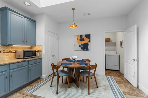 $400,000 | 813 Indian Run Drive, Pflugerville, TX 78660