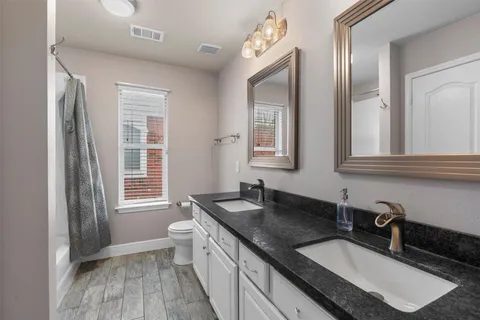 $400,000 | 813 Indian Run Drive, Pflugerville, TX 78660