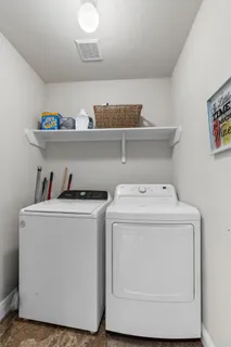 $400,000 | 813 Indian Run Drive, Pflugerville, TX 78660