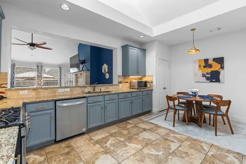 $400,000 | 813 Indian Run Drive, Pflugerville, TX 78660