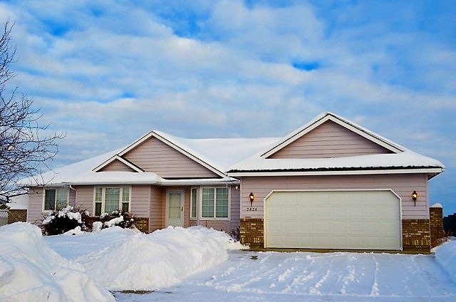 2820 West Hawthorne Road Spokane, WA 99208 - Photo 1 of 20