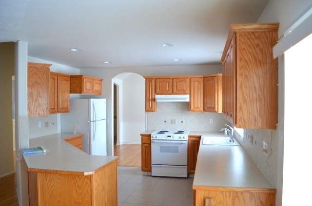 2820 West Hawthorne Road Spokane, WA 99208 - Photo 2 of 20