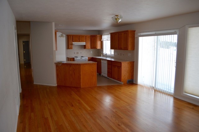 2820 West Hawthorne Road Spokane, WA 99208 - Photo 5 of 20