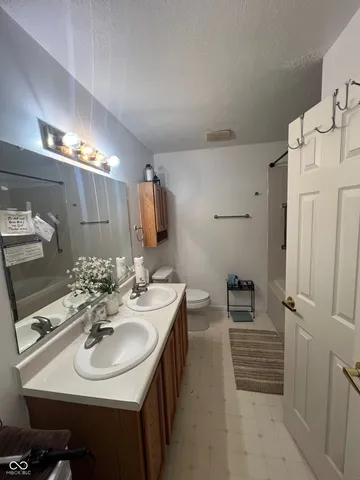 $262,900 | 8809 Trumpeter Drive, Indianapolis, IN 46234