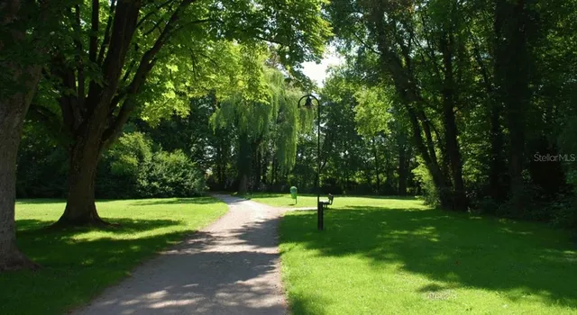 $417,990 | 898 Buckeye Drive, Lady Lake, FL 32159