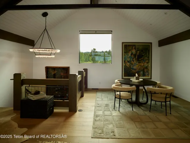 $12,900,000 | 5060 Eagle Road, Wilson, WY 83014