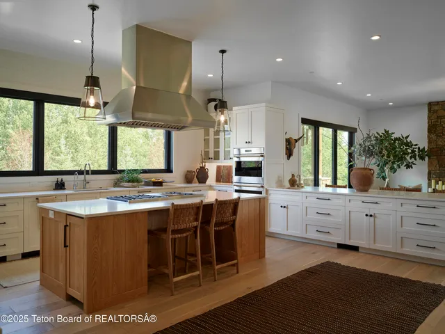 $12,900,000 | 5060 Eagle Road, Wilson, WY 83014