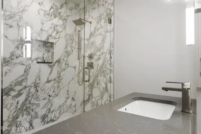 $2,300,000 | 28 Eden Vw Way, Sagle, ID 83860