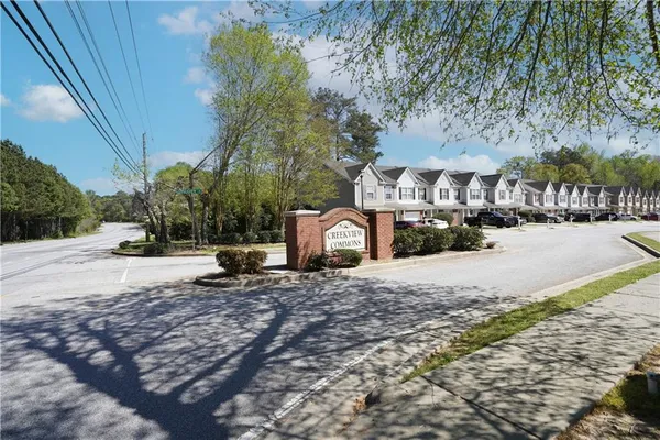 $239,300 | 5338 Creek View Lane, Morrow, GA 30260