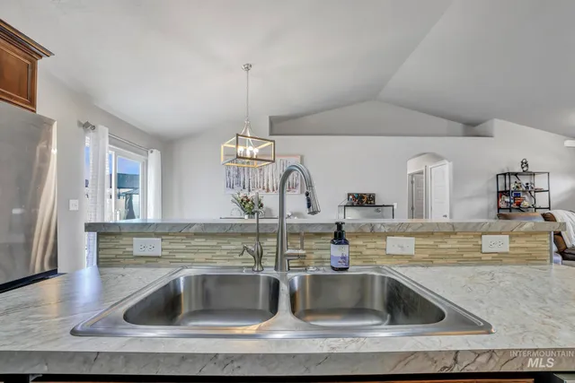 $415,000 | 830 Cortni Court, Twin Falls, ID 83301