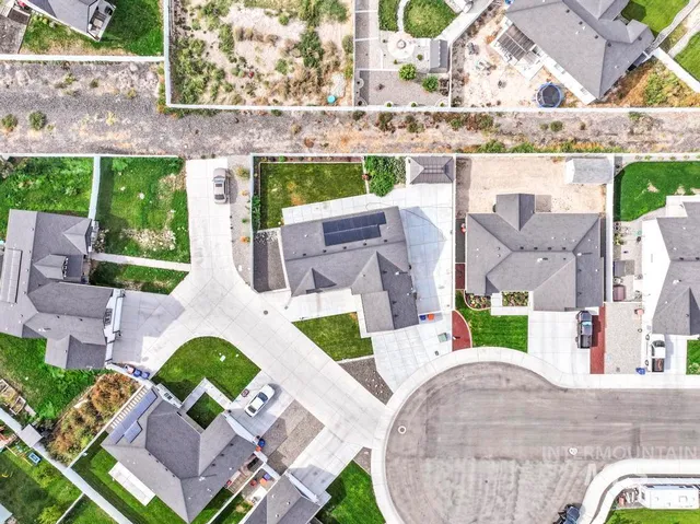 $415,000 | 830 Cortni Court, Twin Falls, ID 83301