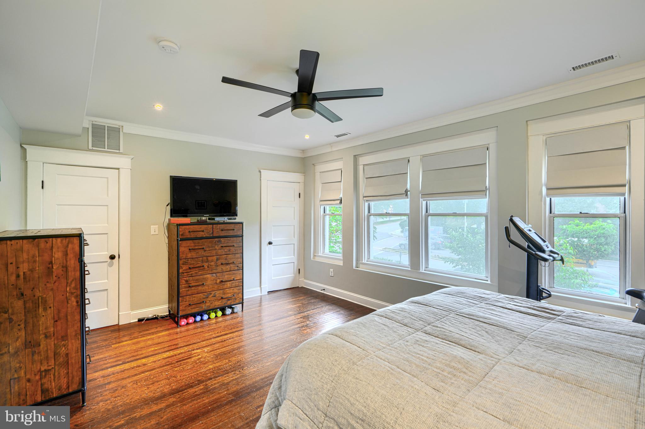 4416 Roland Avenue Baltimore, MD 21210 - Photo 19 of 60