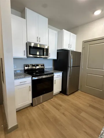 $1,729 | 691 Union Chapel Road, Unit B2, Cedar Creek, TX 78612