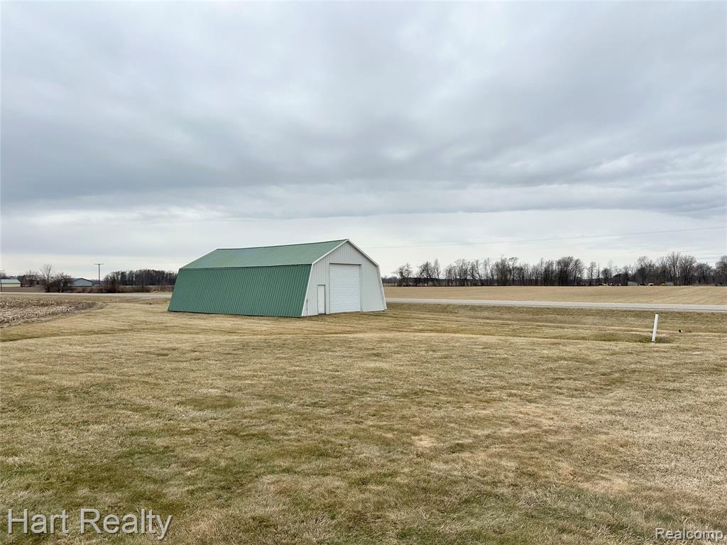 355 Juhl Road Sandusky, MI 48471 - Photo 2 of 24