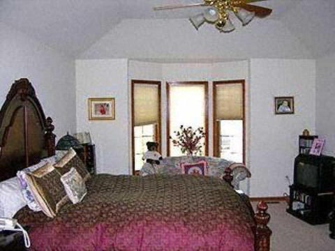 16801 Rosa Southgate, MI 48195 - Photo 6 of 6 765202-5.JPG