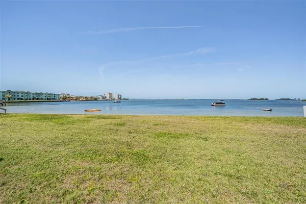 $550,000 | 2700 Bayshore Boulevard, Unit 511, Dunedin, FL 34698