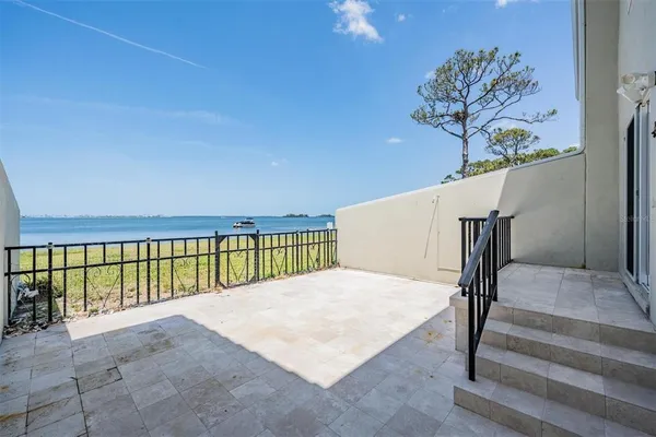 $550,000 | 2700 Bayshore Boulevard, Unit 511, Dunedin, FL 34698